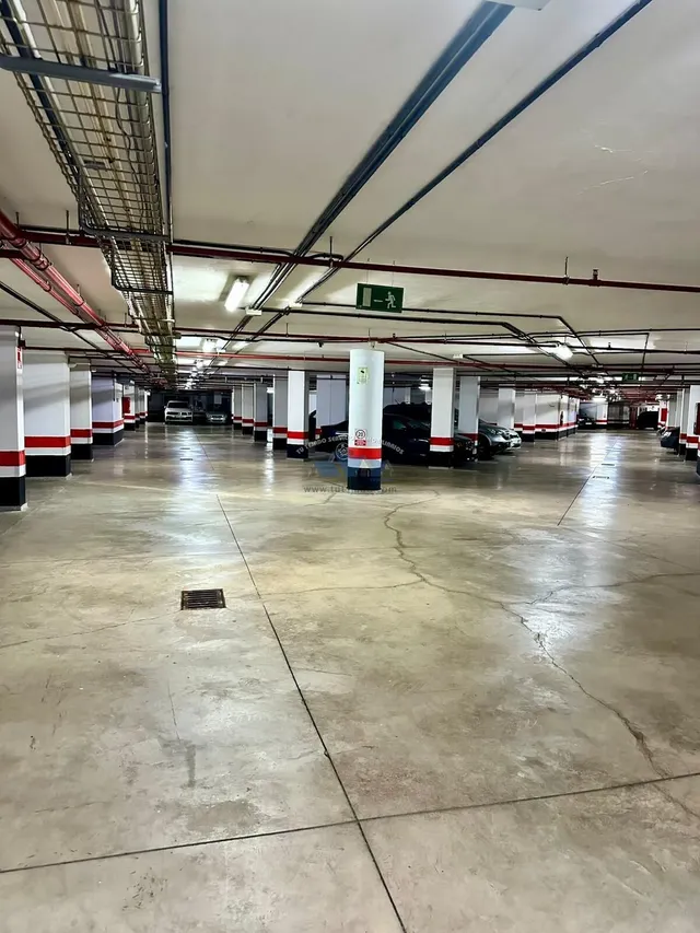 Plaza de garaje en venta — 11
