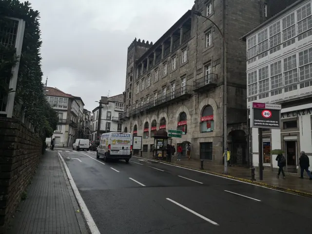 Local Comercial - Horreo - Plz Galicia (Santiago) - foto 2