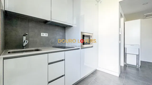 Apartamento 26m² en alquiler - Mafamude e Vilar do Paraíso - foto 2