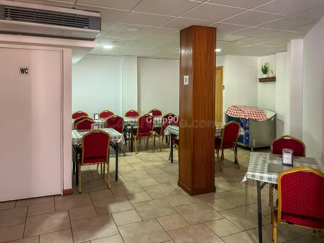 ? local comercial en venta en pleno centro de Viella — 8