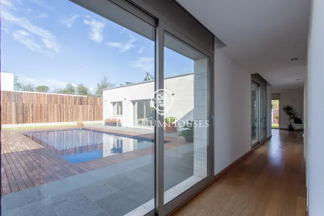 Casa en venta de una sola planta!!! Tranquilidad y diseño con vistas espectaculares al Golf — 28