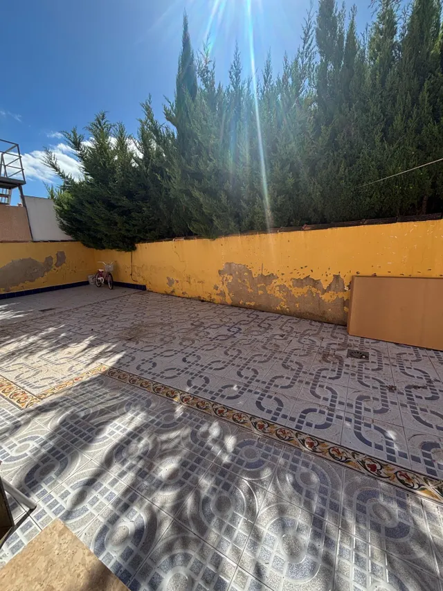 Estupenda casa con gran espacio exterior — 16
