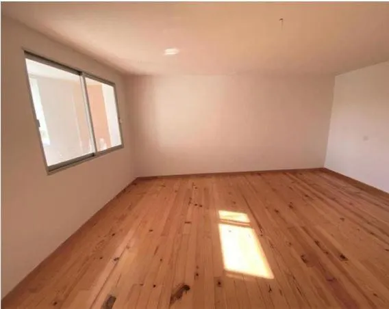 CASA EN GARRAFE DEL TORIO — 11