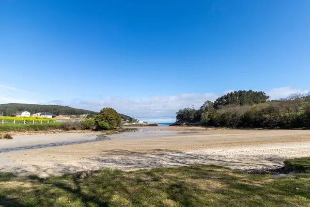 A 100 METROS DE LA PLAYA, CASA INDEPENDIENTE CON FINCA Y GRA - foto 3