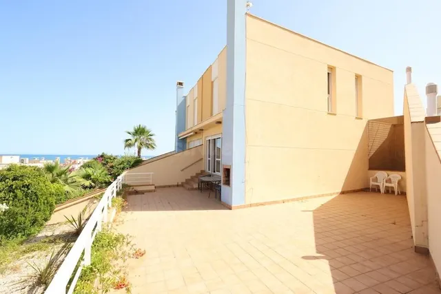 Casa 3 habitaciones 164m² en venta - Lomas de Cabo Roig - foto 4