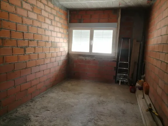 OPORTUNIDAD CHALET EN CONSTUCCION EN VILLAFRANCA DEL BIERZO — 47