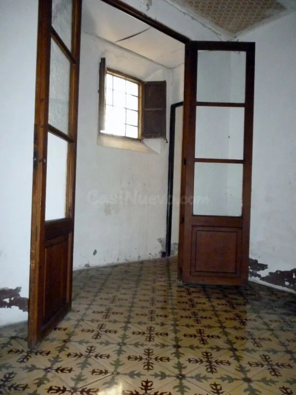 Piso duplex en planta entresuelo y semisòtano en casa señori - foto 4