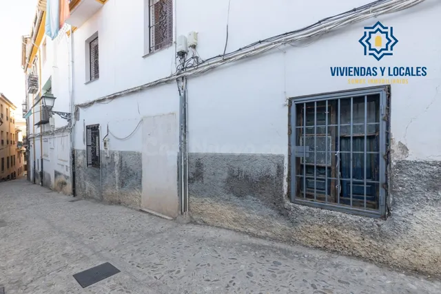 Edificio en venta completo junto a Gran Vía- Bajo Albaicín — 38