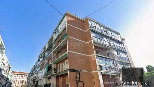 ESTUDIO HOME MADRID OFRECE vivienda de 75 m2,con altura de p