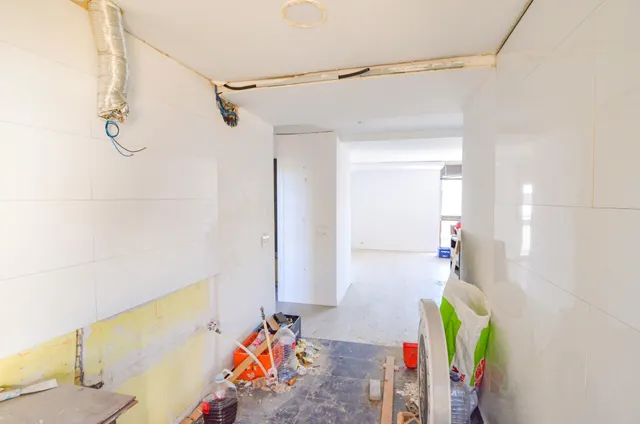 Urbis te ofrece un piso y estudio en venta en zona Salas Bajas, Salamanca. — 2
