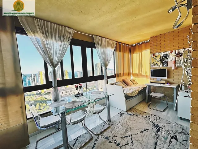 Exclusiva propiedad en planta 19 con vistas panorámicas al mar – Playa de Poniente, Benidorm — 8