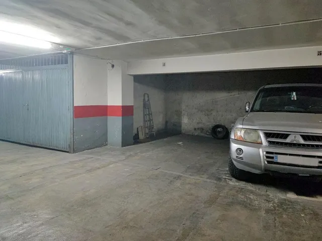 Plaza de garaje en alquiler en Gran Capitán — 7
