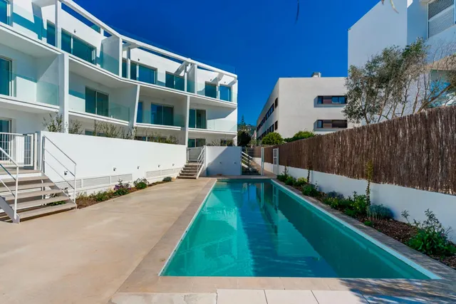Atico en Venta en Calle de la Terrol.la — 17