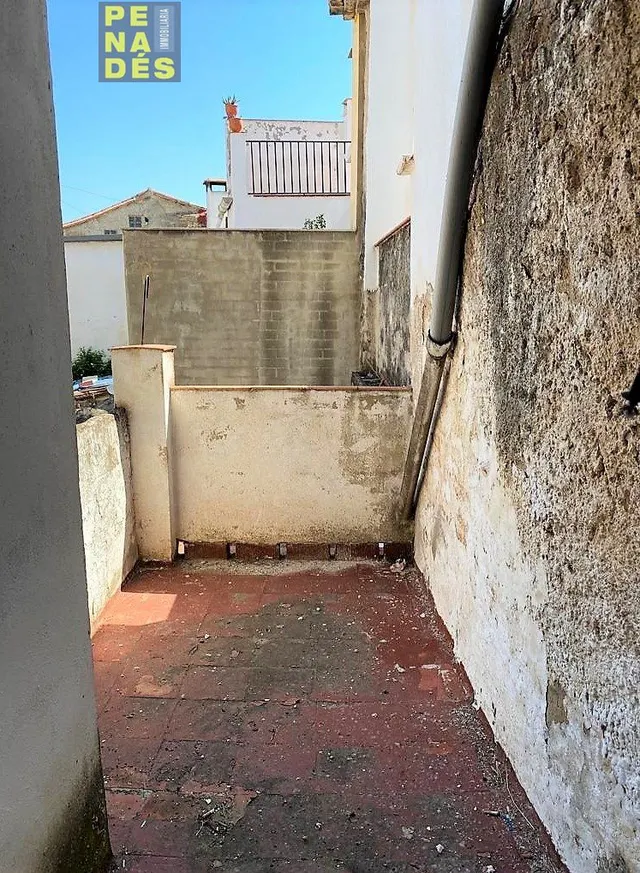 GRAN CASA PARA REFORMAR EN EL CENTRO DE AGULLENT — 8
