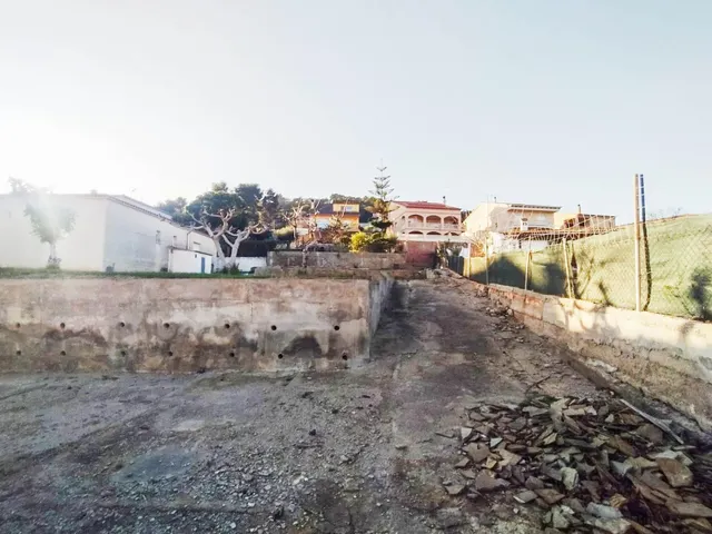PARCELA EDIFICABLE PLANA A LA VENTA EN CUNIT URBANIZACIÓN LOS ROSALES — 5