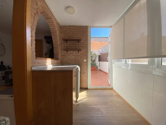 ÁTICO EXTERIOR CON TERRAZA, LUZ NATURAL Y PRIVACIDAD EN L’HOSPITALET — 6
