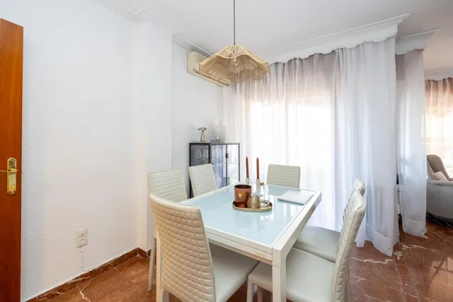 Piso y cochera en venta junto Acera de Darro. — 13