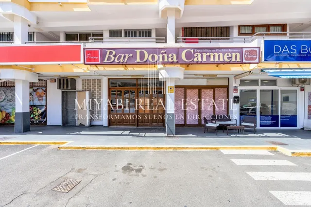 Restaurante con historia en Playa del Inglés – amplia terraz