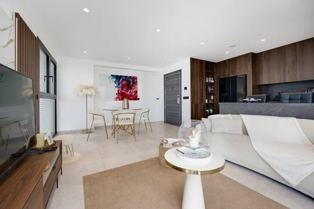 Impresionante apartamento de 3 dormitorios en el corazón de la ciudad — 11