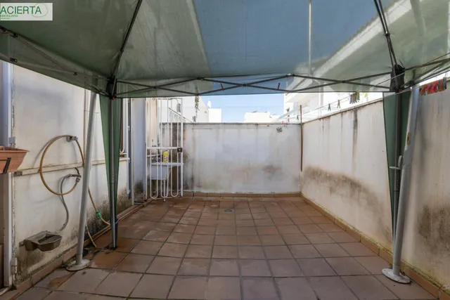 Casa Unifamiliar en Churriana de la Vega — 16