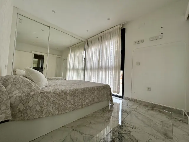Villa 3 habitaciones 241m² en venta - La siesta — 39