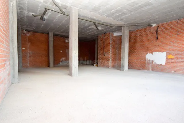 LOCAL COMERCIAL DE OBRA EN LA CORVEIRA — 5