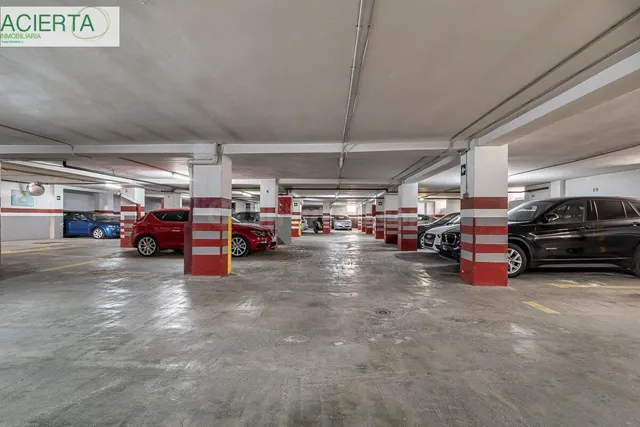 Garaje a la venta en zona Hipercor — 2