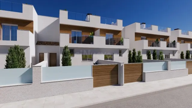 Casas adosadas de nueva construcción en primera línea de La Serena Golf en Los Alcázares — 4