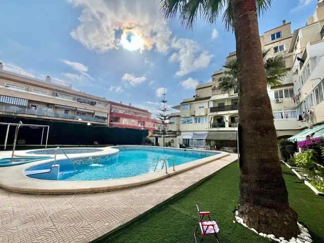 Estudio en venta de 31 m2 en Nueva Torrevieja – Torrevieja — 3