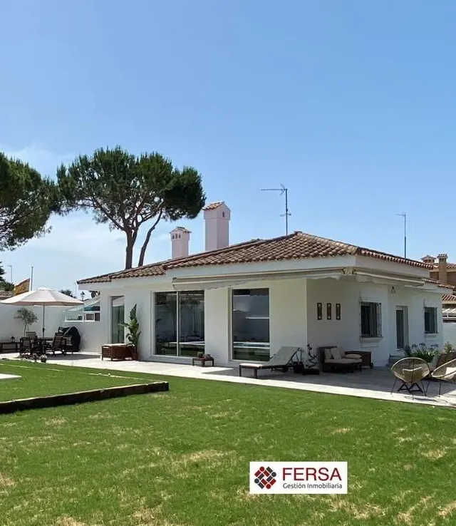 FANTASTICO CHALET INDEPENDIENTE EN VENTA EN LA URBANIZACIÓN EL AGUILA — 4