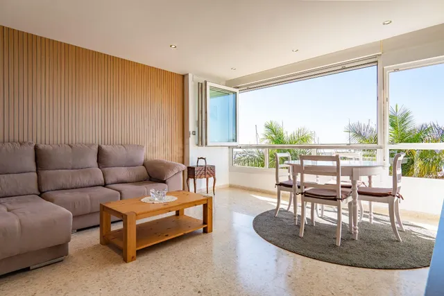 Piso en venta en Caleta de Vélez junto al mar — 5