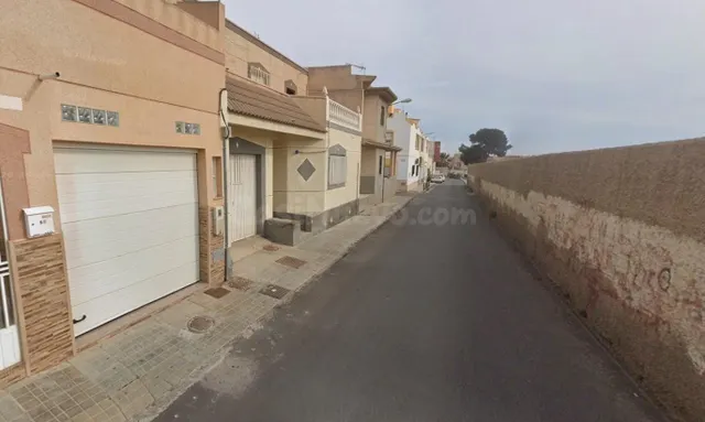 Dúplex en Loma Cabera Almería. Activo inmobiliario SIN POSES