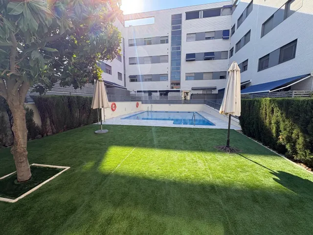ÁTICO DE ENSUEÑO – EXCLUSIVIDAD, CONFORT Y GRAN ESPACIO EXTE - foto 2