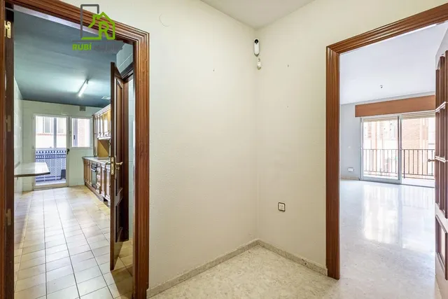 Espacio, luz y comodidad en una vivienda con grandes posibilidades en zona Alcampo — 22