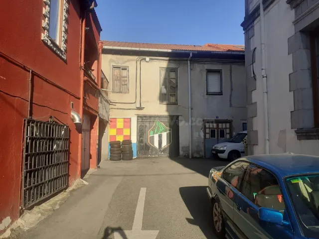 LOCAL COMERCIAL EN RAMALES DE LA VICTORIA (CANTABRIA)