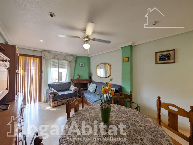 ¡LA GRAN PLAYA! ADOSADO EN RESIDENCIAL, LUMINOSO CON GARAJE, TERRAZA Y PISCINA — 46