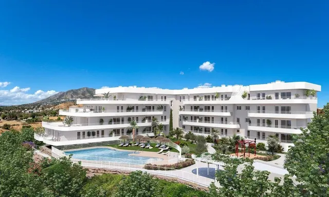 Bonito apartamento en venta en Los Pacos, Fuengirola. Málaga - foto 5