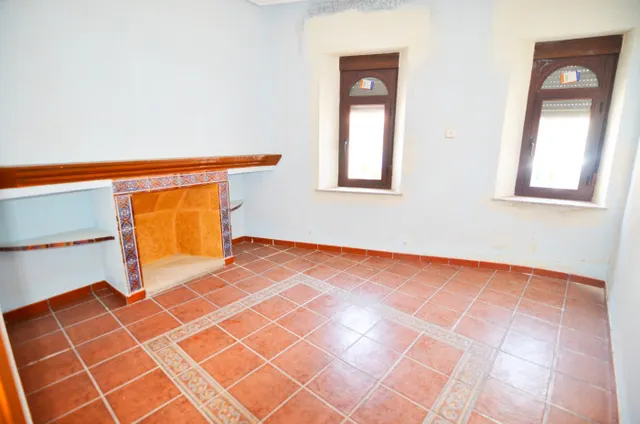 Urbis te ofrece una casa en Muñoz, La Fuente de San Esteban, Salamanca. — 2