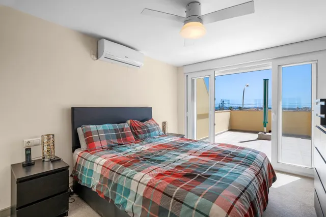 Chalet 5 habitaciones 252m² en venta - Costa blanca sur — 38