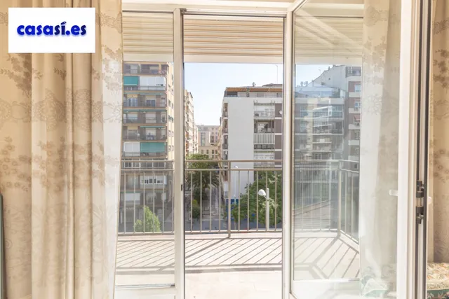 Piso con terraza y gran potencial junto a Camino de Ronda — 8