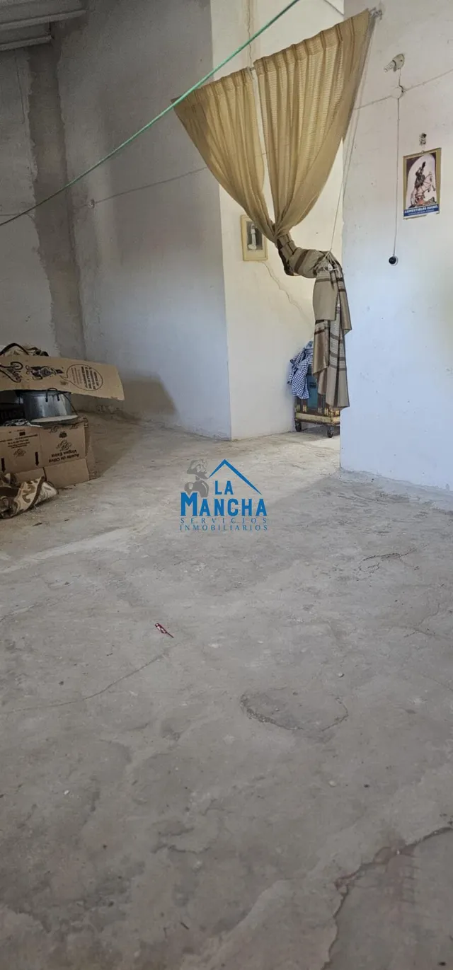 *55.000€* inmobiliaria la mancha vende casa entre Tobarra y hellín-Albacete — 25