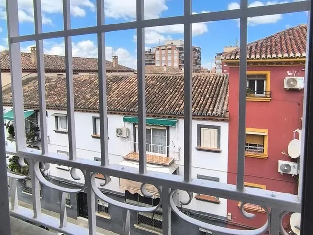 Piso en venta en Zaidín — 14