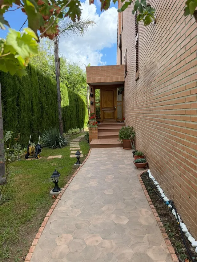 Casa 5 habitaciones 400m² en venta - Mas Camarena — 28