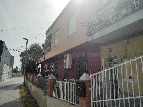 Piso 4 habitaciones 394m² en venta - Zarandona