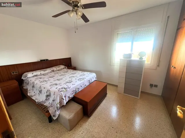 Ático amueblado con terraza en el centro de Vilanova — 12