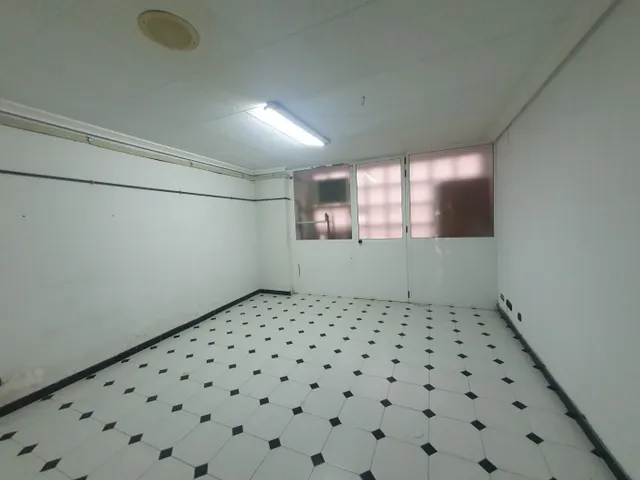 Local comercial  en alquiler en Ontinyent. — 4