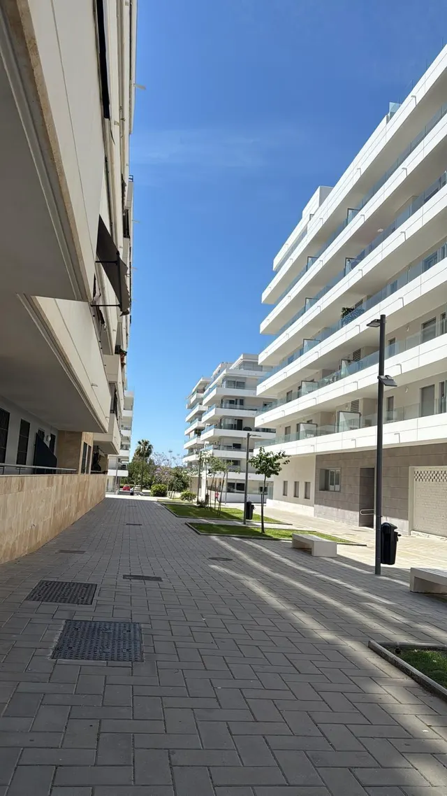 Venta de Garage en Nueva Andalucia Marbella — 2