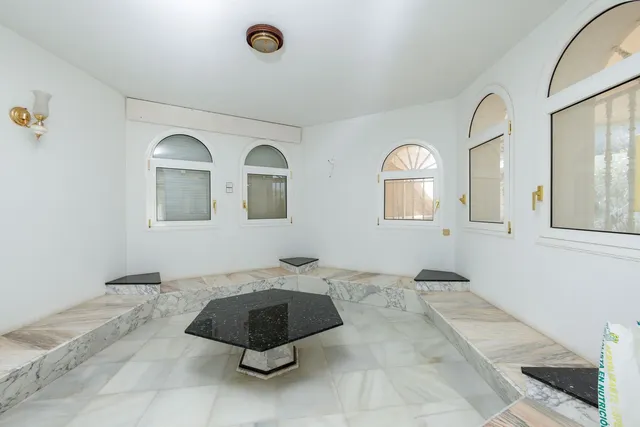 Chalet 9 habitaciones 1146m² en venta - Centro — 12