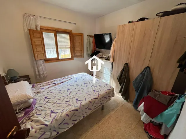 Casa adosada independiente en venta en el Rebolledo, elche. 3000m2 de parcela y 120 m2 de vivienda — 20