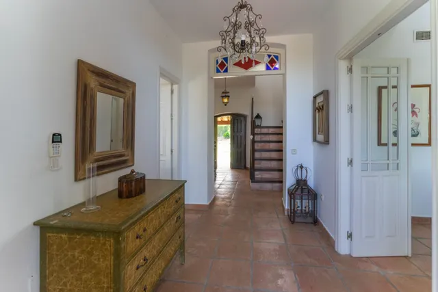 Bonita casa de campo con piscina, jardines y barbacoa — 31